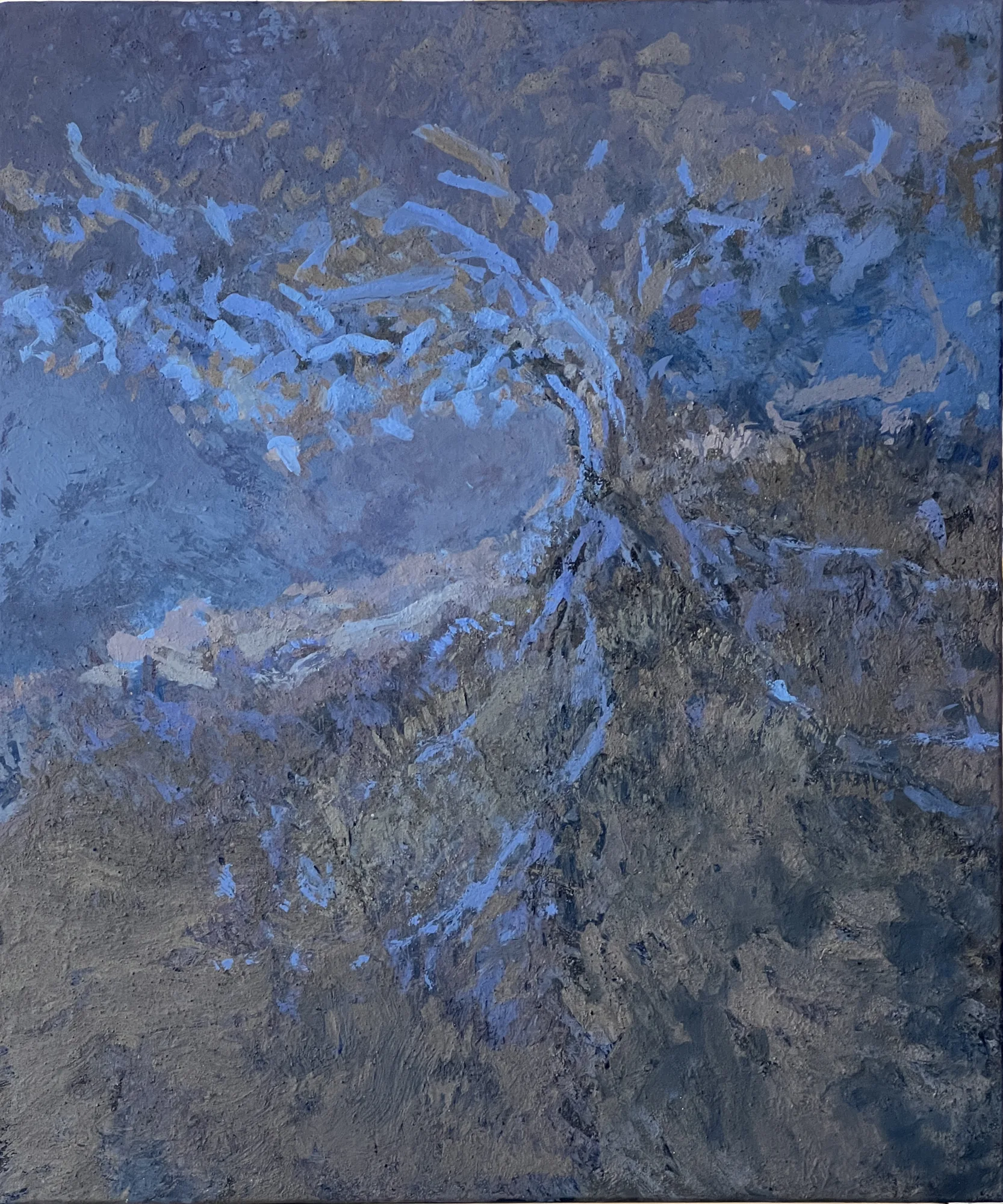 Arbre dans la nuit claire